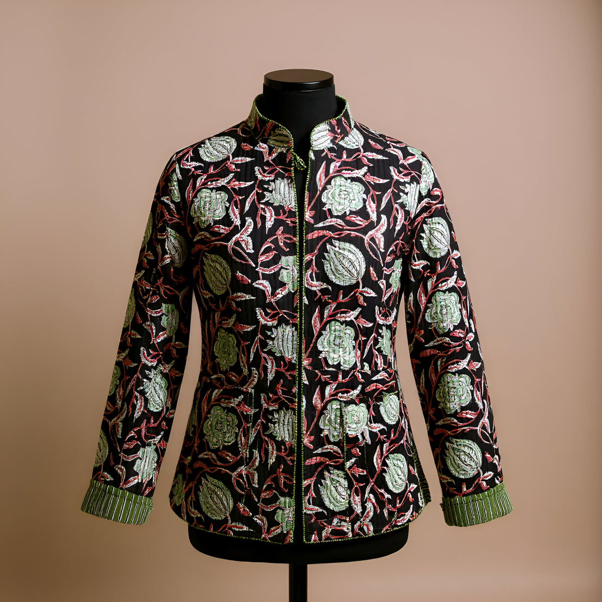 Veste Ravina