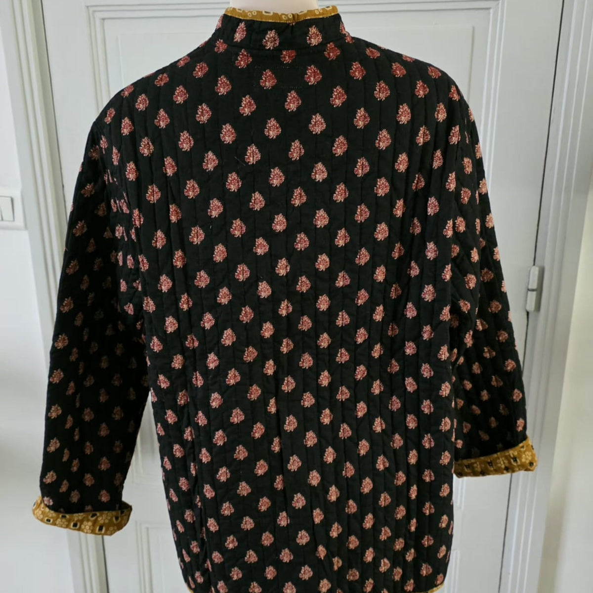 Veste Devi