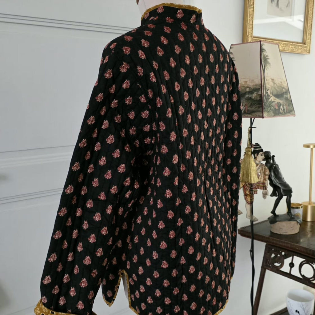 Veste Devi