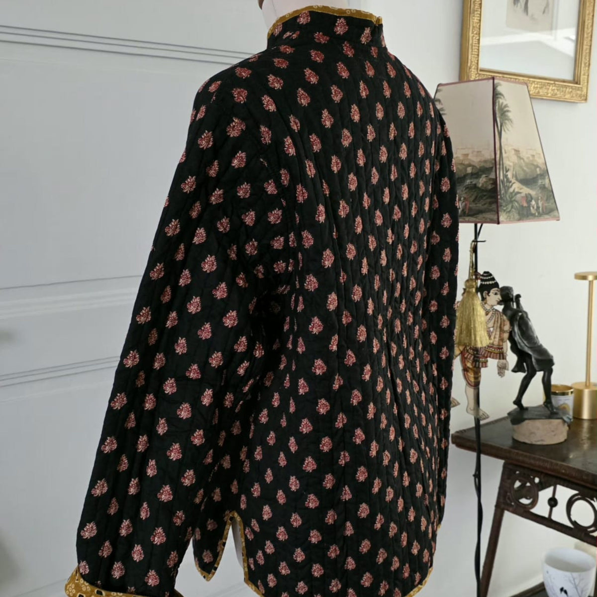 Veste Devi